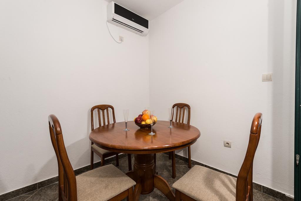 Apartments Kovinic Tivat Chambre photo